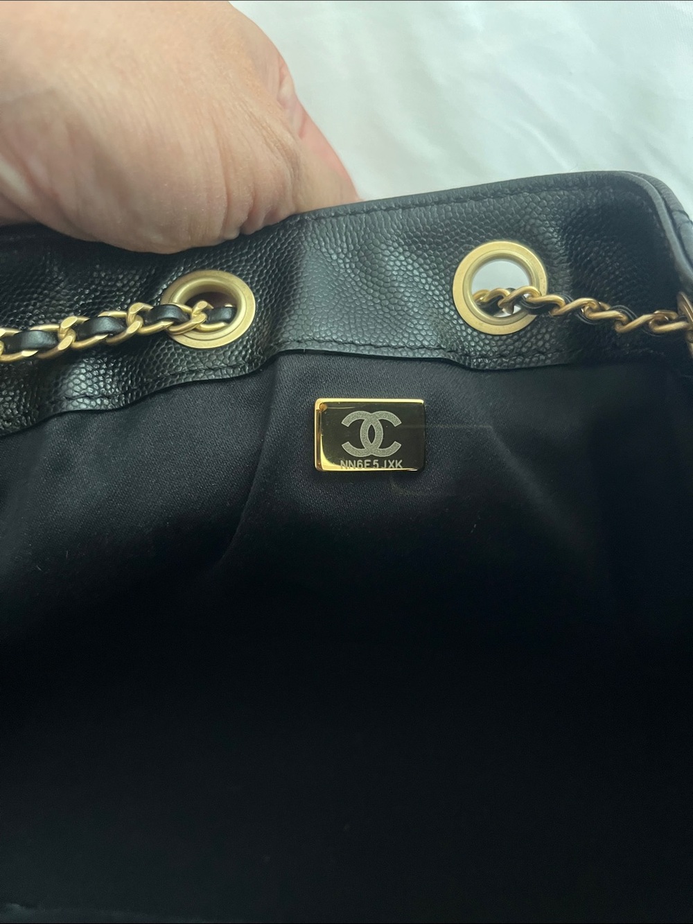 CHANEL Quilted Caviar Small 25 Bag Black Gold Hardware Like New - Picture 7 of 8